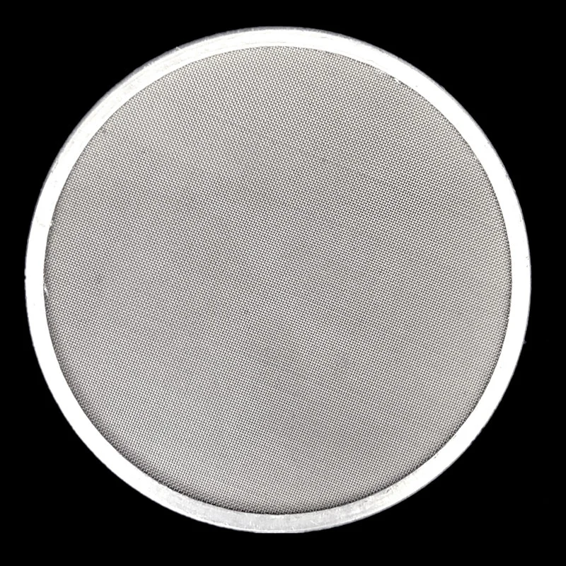 Rimmed wire mesh filter discs